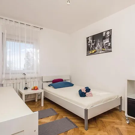 In With Wifi Apartmán Rijeka