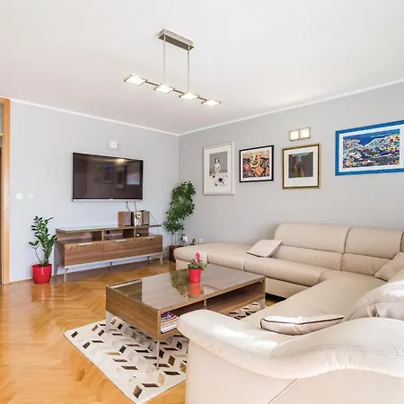 Appartement In With Wifi
