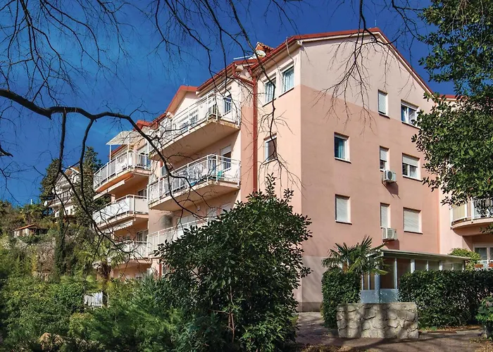 Apartment In With Wifi